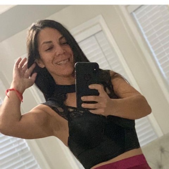 Meet your Posher, Teresa - Picture 1 of 1